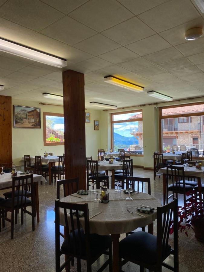 קסטלאר דה נוג Hostal Alt Llobregat מראה חיצוני תמונה